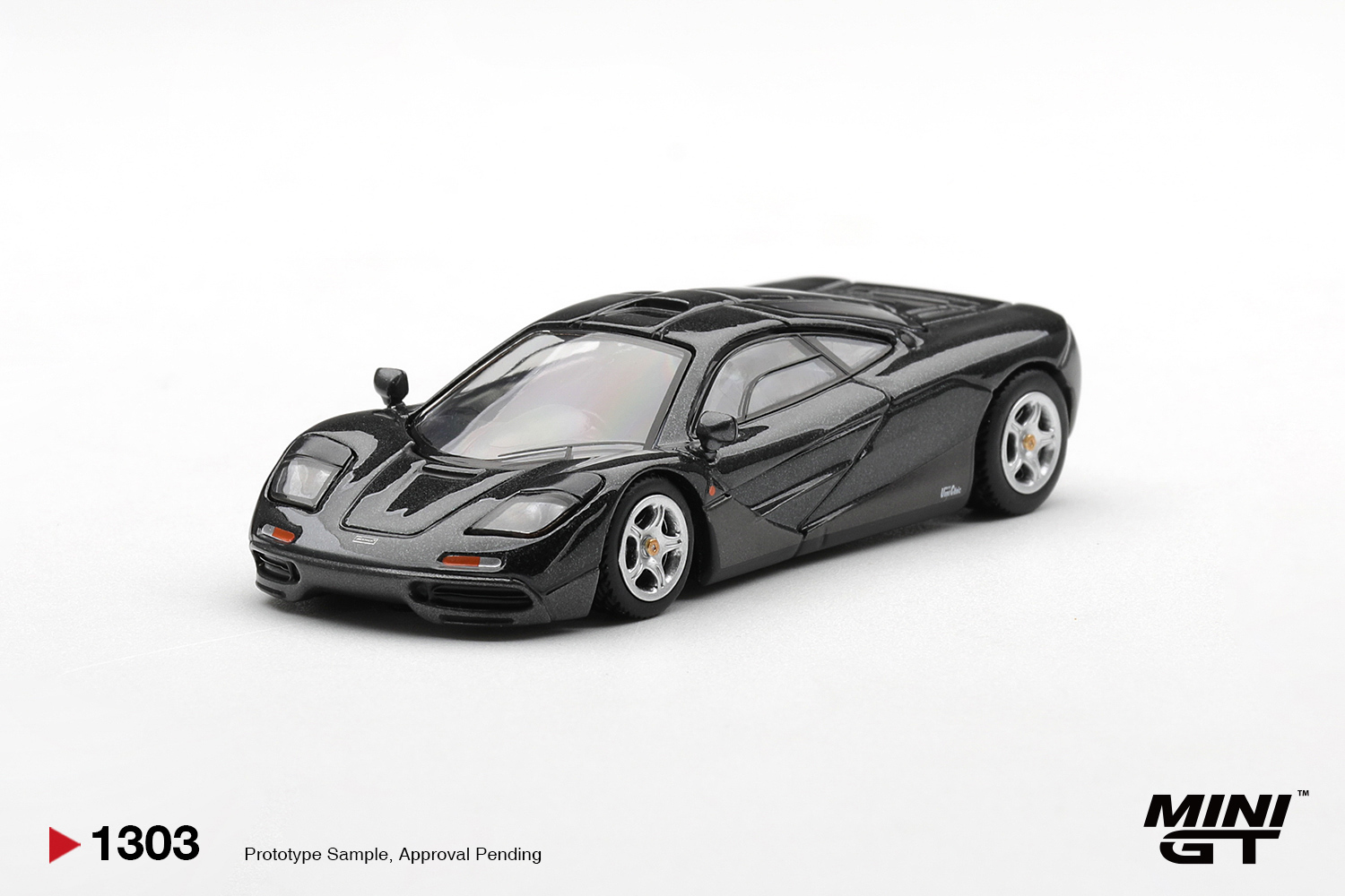 Kids Toys Cars - MINIGT 1/64 McLaren F1 Bleu Noir